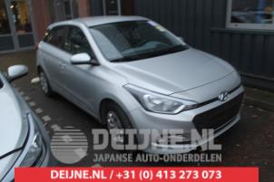 Hyundai I20 Windschutzscheibe O270903 foto 3