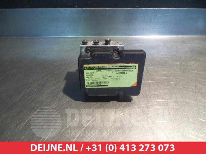 Gebruikte ABS Pomp Hyundai i20 (GBB) 1.0 T-GDI 100 12V Prijs € 75,00 Margeregeling aangeboden door V.Deijne Jap.Auto-onderdelen BV
