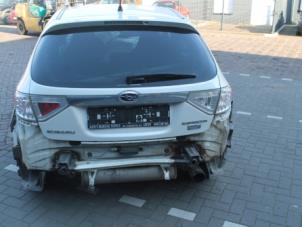 Subaru Impreza Heckklappe O296050 foto 3