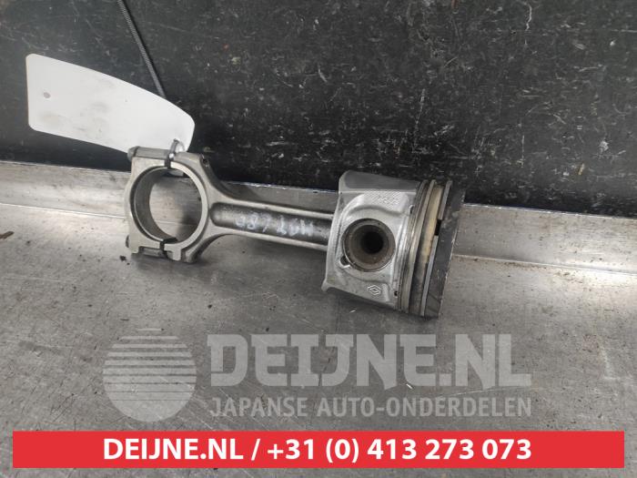 Nissan Primastar Piston O352515