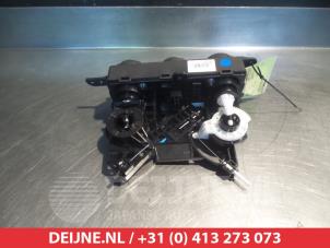 Kia Picanto Kachel Bedieningspaneel O305909 foto 2