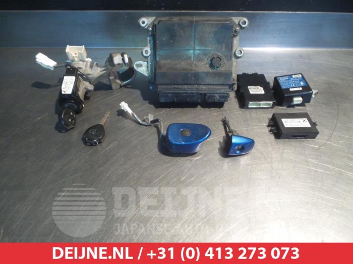 Toyota IQ Computer Motormanagement O345516