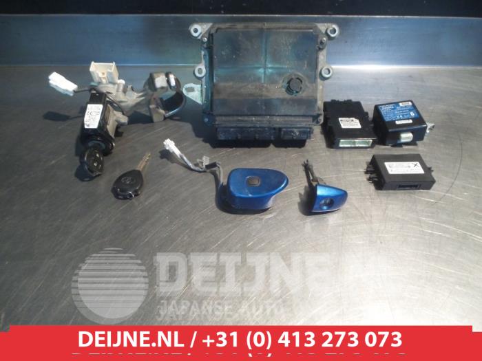Toyota IQ Slotenset Cilinder (compleet) O278906