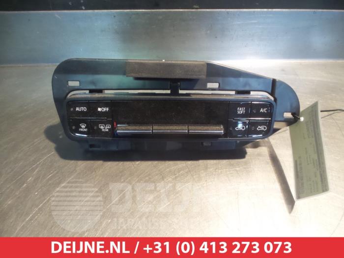 Toyota Auris Heizung Bedienpaneel O306415