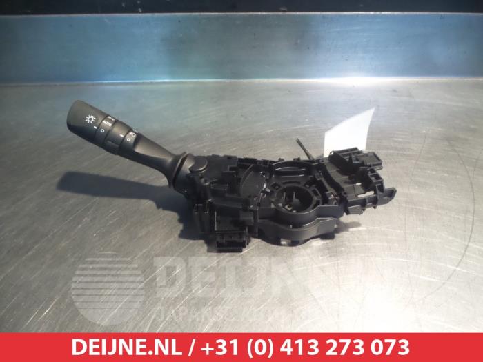 Toyota Auris Licht Schalter O307437