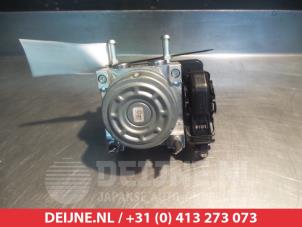 Suzuki Swift ABS pump O338373 photo 2