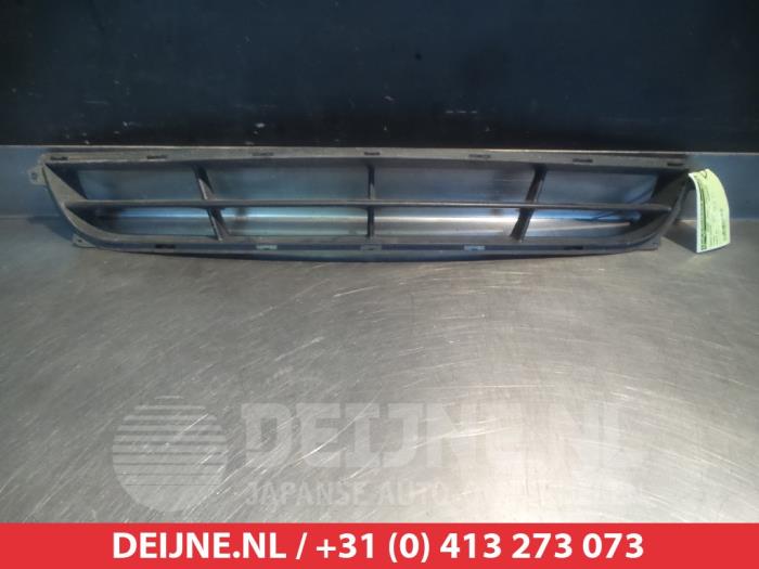 Hyundai Sonata Bumper Rooster O264332