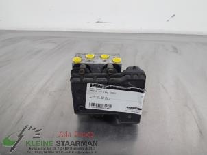 Gebruikte ABS Pomp Mazda 323 (BJ12) 1.6 16V Prijs op aanvraag aangeboden door Kleine Staarman B.V. Autodemontage