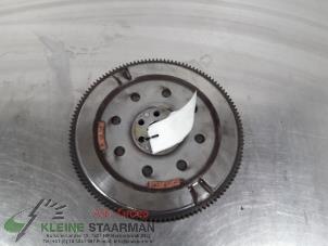 Gebruikte Dubbele massa vliegwiel Hyundai i30 Wagon (GDHF5) 1.6 GDI Blue 16V Prijs € 250,00 Margeregeling aangeboden door Kleine Staarman B.V. Autodemontage