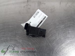 Gebruikte Luchthoeveelheidsmeter Honda Civic (FK/FN) 2.2 i-CTDi 16V Prijs € 42,50 Margeregeling aangeboden door Kleine Staarman B.V. Autodemontage