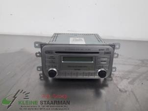 Gebruikte Radio CD Speler Suzuki Liana (ERC/ERD/RH4) 1.6 MPi 16V Prijs op aanvraag aangeboden door Kleine Staarman B.V. Autodemontage
