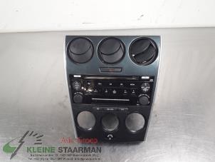 Gebruikte Radio CD Speler Mazda 6 Sportbreak (GY19/89) 1.8i 16V Prijs € 62,50 Margeregeling aangeboden door Kleine Staarman B.V. Autodemontage