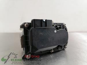 Gebruikte Gasklephuis Honda Accord Tourer (CW) 2.0 i-VTEC 16V Prijs € 62,50 Margeregeling aangeboden door Kleine Staarman B.V. Autodemontage