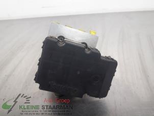 Gebruikte ABS Pomp Mitsubishi Space Wagon (N8/N9) 2.4 16V GDI GLX Prijs op aanvraag aangeboden door Kleine Staarman B.V. Autodemontage