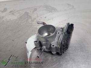 Gebruikte Gasklephuis Hyundai iX35 (LM) 1.6 GDI 16V Prijs € 62,50 Margeregeling aangeboden door Kleine Staarman B.V. Autodemontage