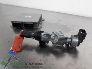 Gebruikte Kontaktslot + computer Mazda 5 (CR19) 1.8i 16V Prijs € 100,00 Margeregeling aangeboden door Kleine Staarman B.V. Autodemontage