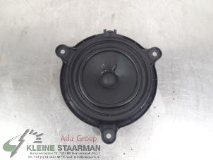 Gebruikte Luidspreker Mazda CX-5 II (KF) 2.0 SkyActiv-G 165 16V 2WD Prijs € 42,50 Margeregeling aangeboden door Kleine Staarman B.V. Autodemontage