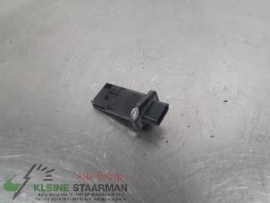 Gebruikte Luchthoeveelheidsmeter Nissan Navara (D40) 2.5 dCi 16V 4x4 Prijs op aanvraag aangeboden door Kleine Staarman B.V. Autodemontage