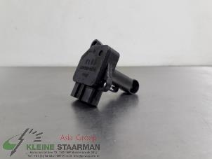 Gebruikte Luchthoeveelheidsmeter Mazda MX-5 (NC18/1A) 2.0i 16V Prijs € 42,50 Margeregeling aangeboden door Kleine Staarman B.V. Autodemontage