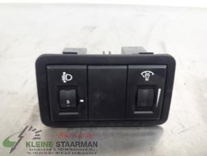 Gebruikte Schakelaar (diversen) Hyundai i20 1.4i 16V Prijs € 42,50 Margeregeling aangeboden door Kleine Staarman B.V. Autodemontage