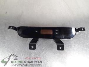 Gebruikte Klok (tijd) Kia Carens III (FG) 2.0i CVVT 16V Prijs € 42,50 Margeregeling aangeboden door Kleine Staarman B.V. Autodemontage