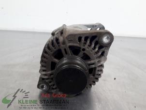 Gebruikte Alternator Kia Carens III (FG) 2.0i CVVT 16V Prijs € 42,50 Margeregeling aangeboden door Kleine Staarman B.V. Autodemontage