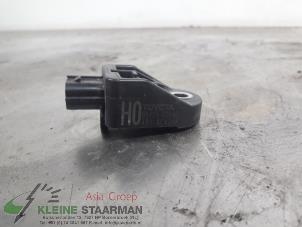 Gebruikte Airbag Sensor Toyota Auris (E18) 1.8 16V Hybrid Prijs € 45,00 Margeregeling aangeboden door Kleine Staarman B.V. Autodemontage