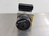ABS Pomp van een Mazda 2 (DE) 1.3 16V MZR 2013