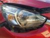 Koplamp rechts van een Mazda 2 (DJ/DL), 2014 1.5 SkyActiv-G 75, Hatchback, Benzine, 1.496cc, 55kW, P5, 2014-11 2017