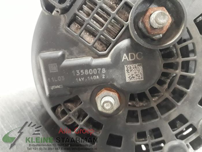 Dynamo van een Daewoo Orlando (YYM/YYW) 2.0 D 16V 2012