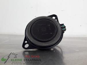 Gebruikte Tweeter Kia Optima Sportswagon (JFF) 1.7 CRDi 16V Prijs € 50,00 Margeregeling aangeboden door Kleine Staarman B.V. Autodemontage