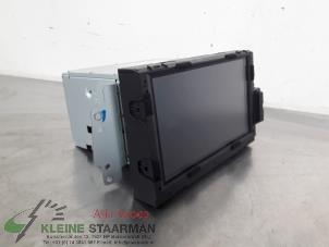 Gebruikte Display Multi Media regelunit Kia Optima Sportswagon (JFF) 1.7 CRDi 16V Prijs € 150,00 Margeregeling aangeboden door Kleine Staarman B.V. Autodemontage