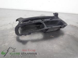 Gebruikte Bumperdeel links-voor Toyota Avensis Wagon (T25/B1E) 2.2 D-4D 16V D-CAT Prijs op aanvraag aangeboden door Kleine Staarman B.V. Autodemontage