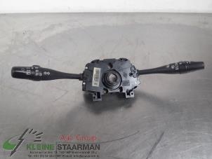 Gebruikte Licht + Raw Schakelaar Nissan Almera Tino (V10M) 1.8 16V Prijs € 42,50 Margeregeling aangeboden door Kleine Staarman B.V. Autodemontage