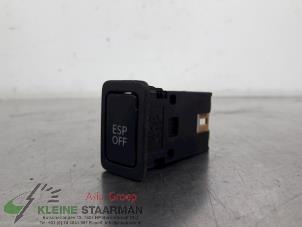 Gebruikte ESP Schakelaar Suzuki Swift (ZA/ZC/ZD1/2/3/9) 1.6 Sport VVT 16V Prijs € 42,50 Margeregeling aangeboden door Kleine Staarman B.V. Autodemontage