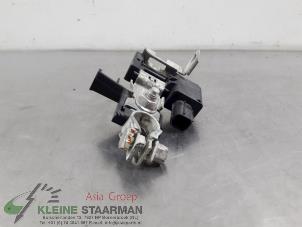 Gebruikte Accupool Toyota Yaris III (P13) 1.5 16V Dual VVT-iE Prijs € 45,00 Margeregeling aangeboden door Kleine Staarman B.V. Autodemontage