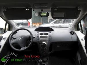 Gebruikte Airbag Set + Module Toyota Yaris II (P9) 1.0 12V VVT-i Prijs op aanvraag aangeboden door Kleine Staarman B.V. Autodemontage