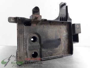 Gebruikte Accubak Mitsubishi Colt (Z2/Z3) 1.3 16V Prijs € 42,50 Margeregeling aangeboden door Kleine Staarman B.V. Autodemontage