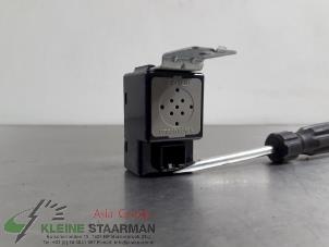 Gebruikte Alarm sirene Kia Cee'd Sportswagon (JDC5) 1.6 GDI 16V Prijs op aanvraag aangeboden door Kleine Staarman B.V. Autodemontage
