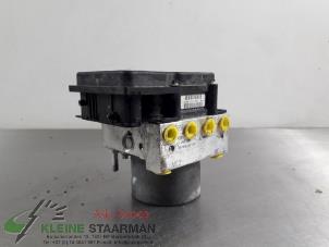 Gebruikte ABS Pomp Mitsubishi Colt (Z2/Z3) 1.3 16V Prijs € 75,00 Margeregeling aangeboden door Kleine Staarman B.V. Autodemontage