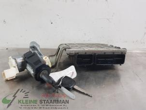 Gebruikte Kontaktslot + computer Toyota Yaris II (P9) 1.3 16V VVT-i Prijs € 100,00 Margeregeling aangeboden door Kleine Staarman B.V. Autodemontage