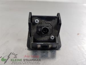 Gebruikte Camera achteruitrijden Mazda 3 Sport (BP) 2.0 SkyActiv-G 122 Mild Hybrid 16V Prijs € 175,00 Margeregeling aangeboden door Kleine Staarman B.V. Autodemontage