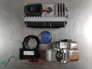 Gebruikte Kontaktslot + computer Toyota C-HR (X1,X5) 1.8 16V Hybrid Prijs € 250,00 Margeregeling aangeboden door Kleine Staarman B.V. Autodemontage