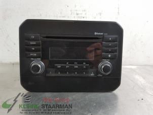 Gebruikte Radio CD Speler Suzuki Ignis (MF) 1.2 Dual Jet 16V Prijs op aanvraag aangeboden door Kleine Staarman B.V. Autodemontage