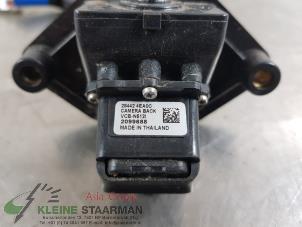 Gebruikte Camera achteruitrijden Nissan Qashqai (J11) 1.6 DIG-T 163 16V Prijs € 100,00 Margeregeling aangeboden door Kleine Staarman B.V. Autodemontage