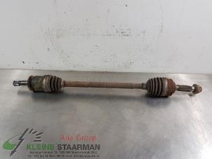 Gebruikte Aandrijfas links-achter Mitsubishi ASX 2.2 DI-D 16V 4WD Prijs € 78,65 Inclusief btw aangeboden door Kleine Staarman B.V. Autodemontage