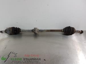 Gebruikte Homokineetas rechts-voor Toyota Corolla (E11) 1.6 16V Prijs op aanvraag aangeboden door Kleine Staarman B.V. Autodemontage