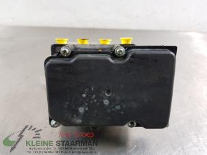 Gebruikte ABS Pomp Mitsubishi Colt (Z2/Z3) 1.3 16V Prijs € 75,00 Margeregeling aangeboden door Kleine Staarman B.V. Autodemontage