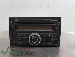 Gebruikte Radio CD Speler Nissan Qashqai (J10) 2.0 16V Prijs op aanvraag aangeboden door Kleine Staarman B.V. Autodemontage