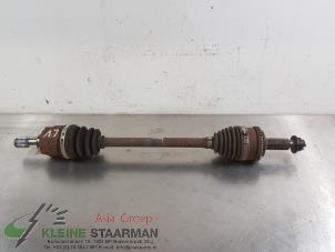 Gebruikte Aandrijfas links-voor Hyundai i30 (GDHB5) 1.4 16V Prijs € 75,00 Margeregeling aangeboden door Kleine Staarman B.V. Autodemontage